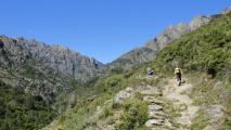 Min_Le-Bonheur-Est-Dans-Le-Pre-001.jpg