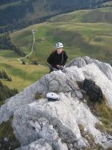Min_Toto-Hero-018.jpg
