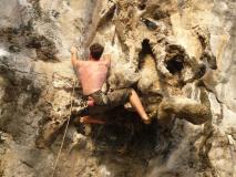 Min_Ton-Sai-Wall-004.jpg