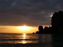 Min_Ton-Sai-Wall-006.jpg